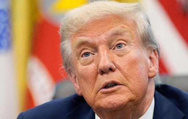 Трамп заявил, что "не в восторге" от удара Израиля по Катару