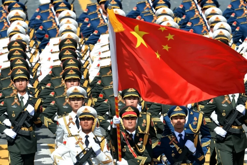 Ушаков ответил на вопрос о возможном появлении солдат КНР на Украине