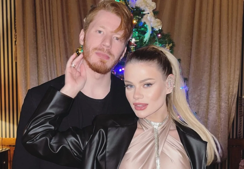 Никита Пресняков выбросил статуэтку "Лучшая жена" на фоне развода с Алёной Красновой