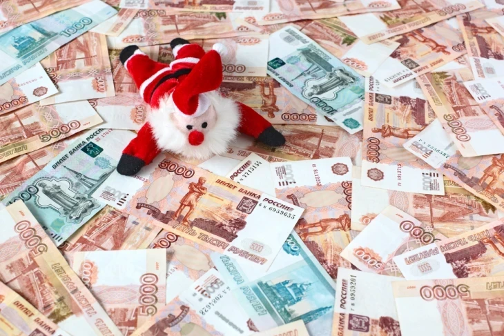 Крупные покупки и карьерный рост: финансовый гороскоп на неделю с 15 по 21 декабря 2025 года