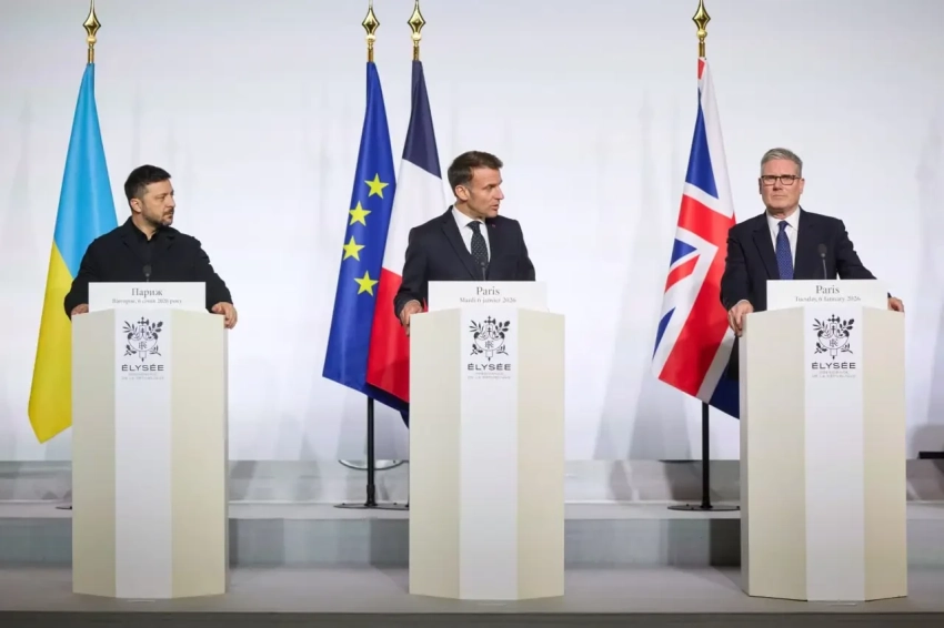 Макрон и Стармер пообещали Зеленскому свои войска на Украине, Мерц воздержался